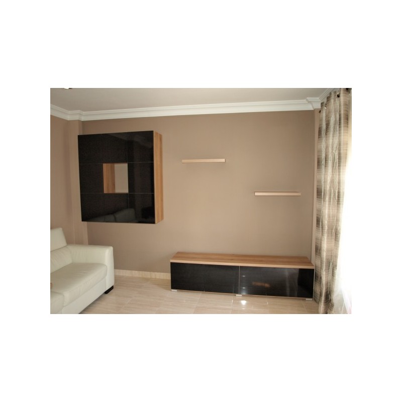 Mueble colgado salón